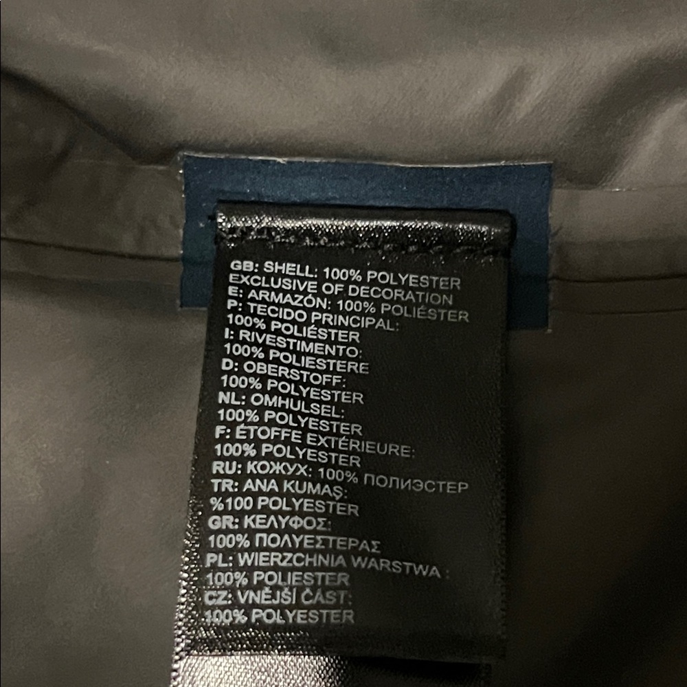 The North Face girls size 7/8  Navy Raincoat - Picture 6 of 9